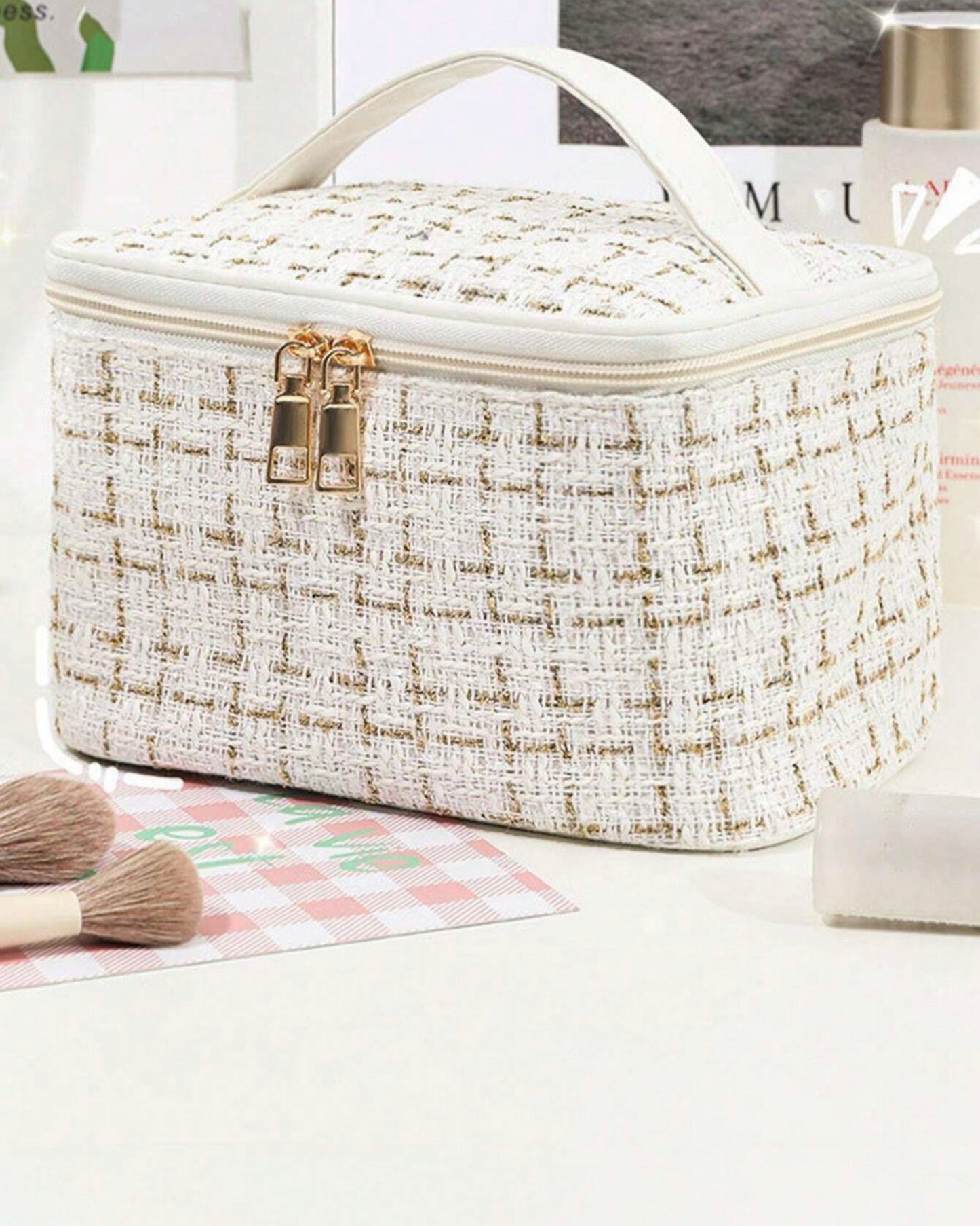 Travel make-up bag