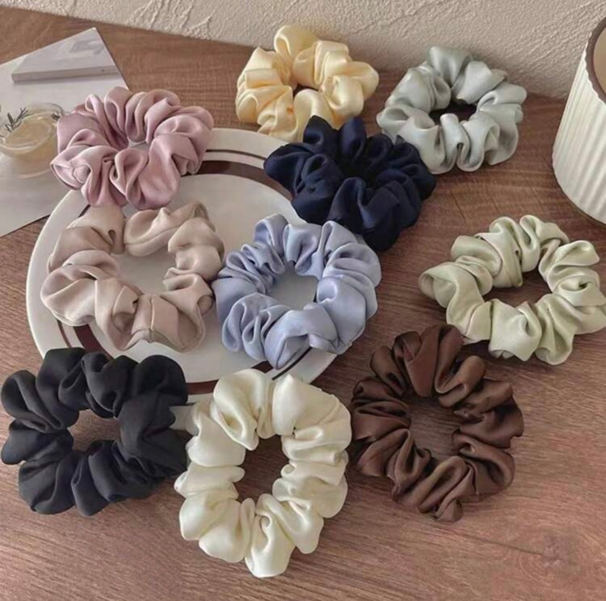 Satin hair scrunchie - 10 pieces