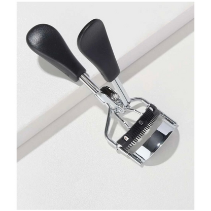 Eyelash curler